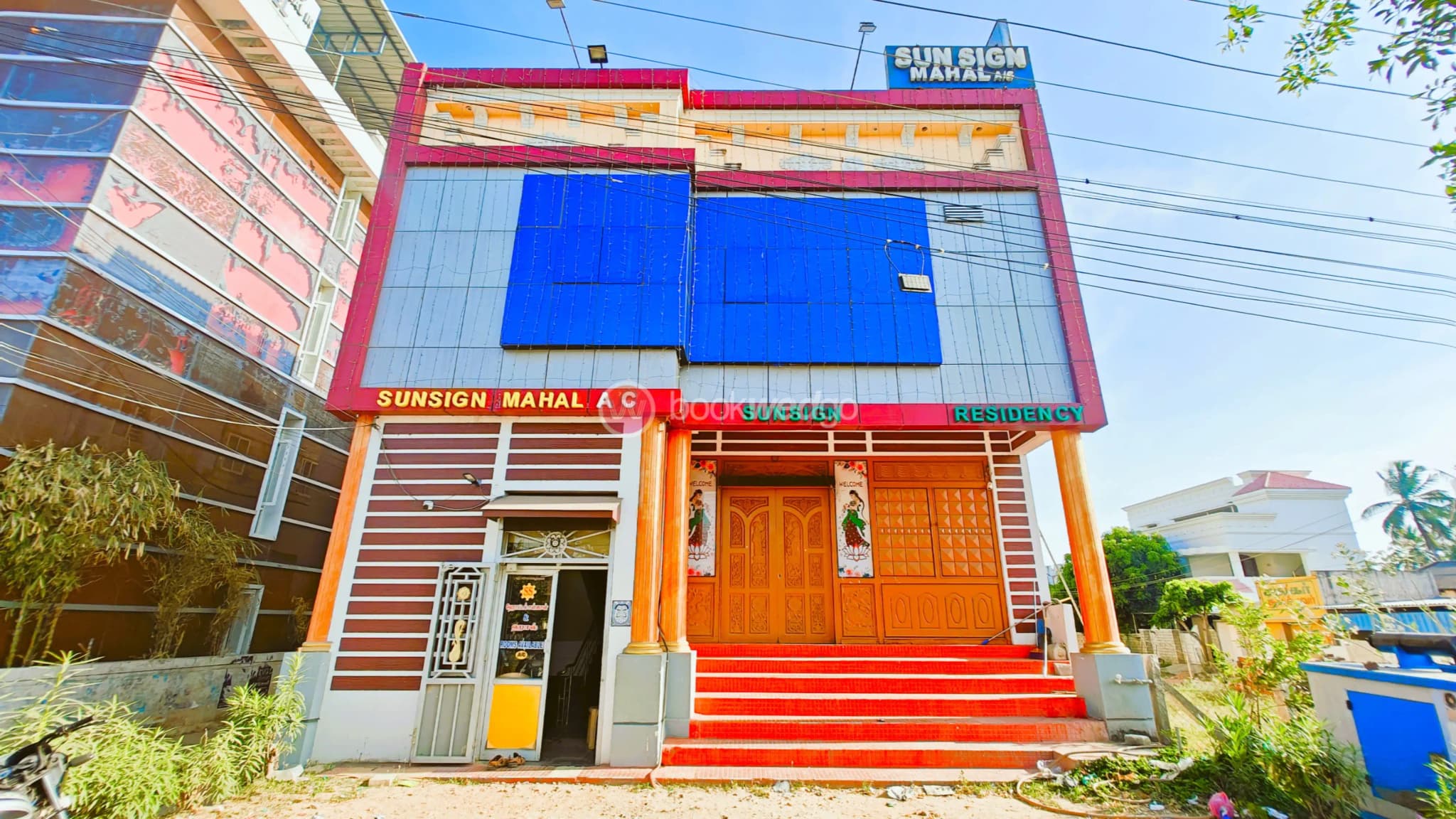 Sun Sign Mahal AC - Image 1