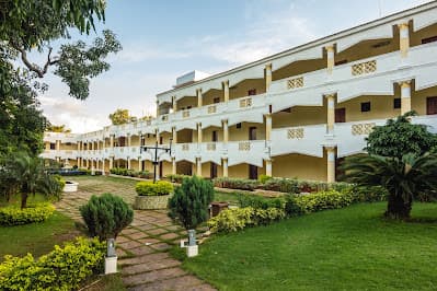 Hotel Landmark - Image 1